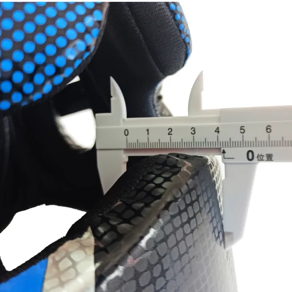 Dotted Headgear 4